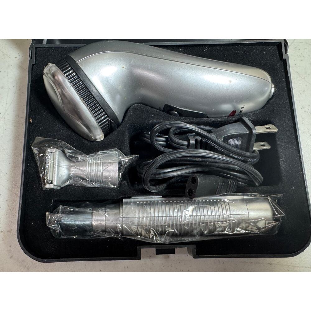 Emerson RSCX-HC379 Rechargable Razor Triple Head Shaving Kit Shaver - Picture 6 of 8